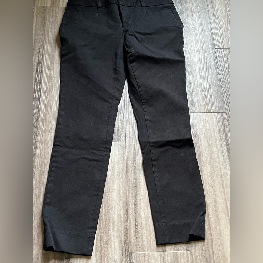 Banana Republic Women’s work pants size 2 black